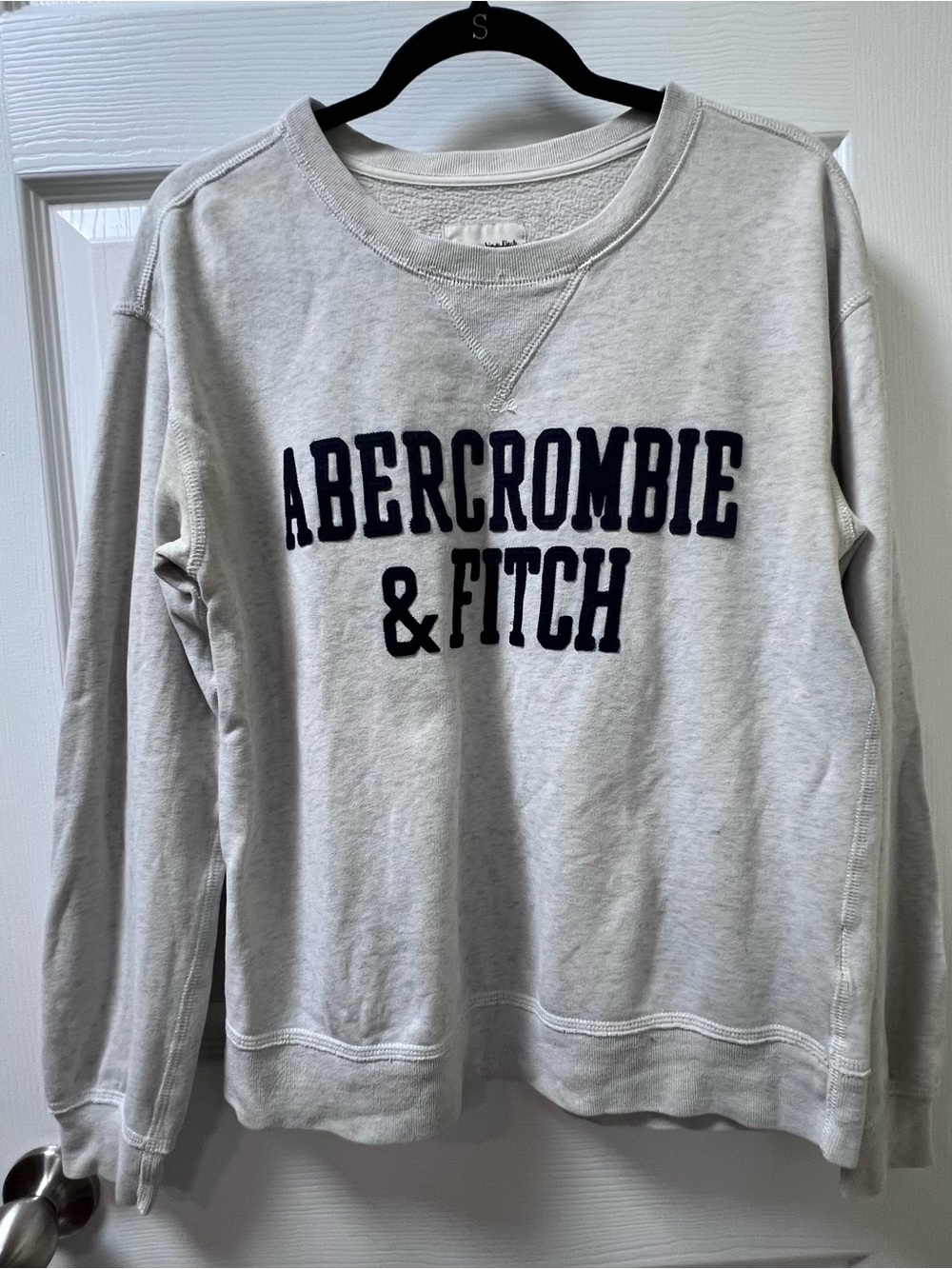 Abercrombie & Fitch Women’s Spellout Crew Y2K Lightweight Sweatshirt Coastal S
